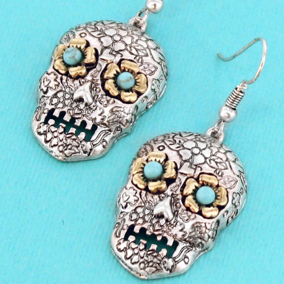 Chic by the Beach Jewelry - ☀️30% OFF BUNDLES☀️ 2 tone sugar skull earrings